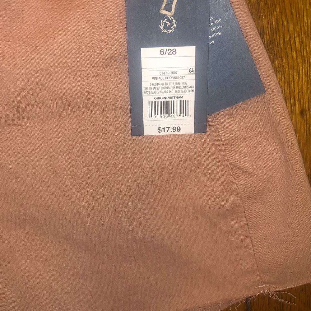 Universal Thread Dusty Pink High-Rise Shorts-Size 6 - Picture 8 of 9